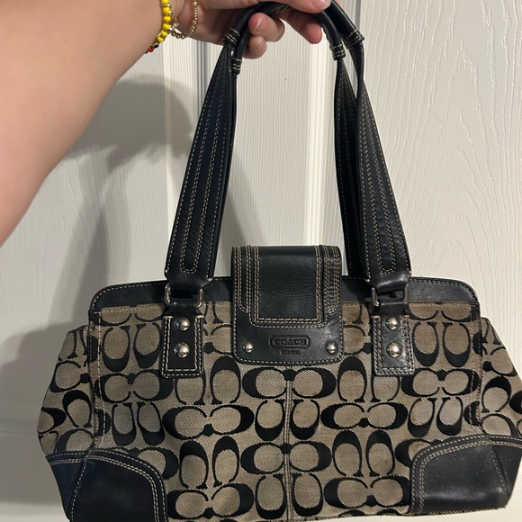 Coach shoulder bag - Picture 2 of 3